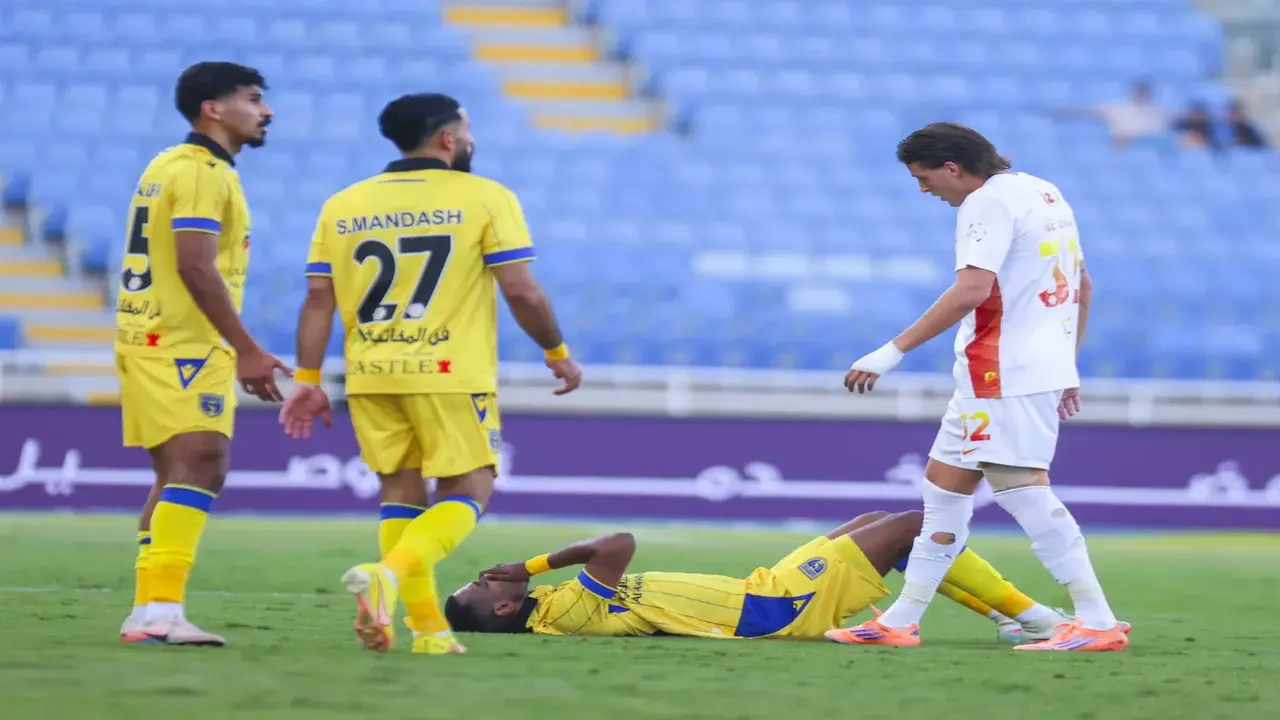 إجهاد مفرط يفسر ارتفاع الإصابات بالدوري السعودي
